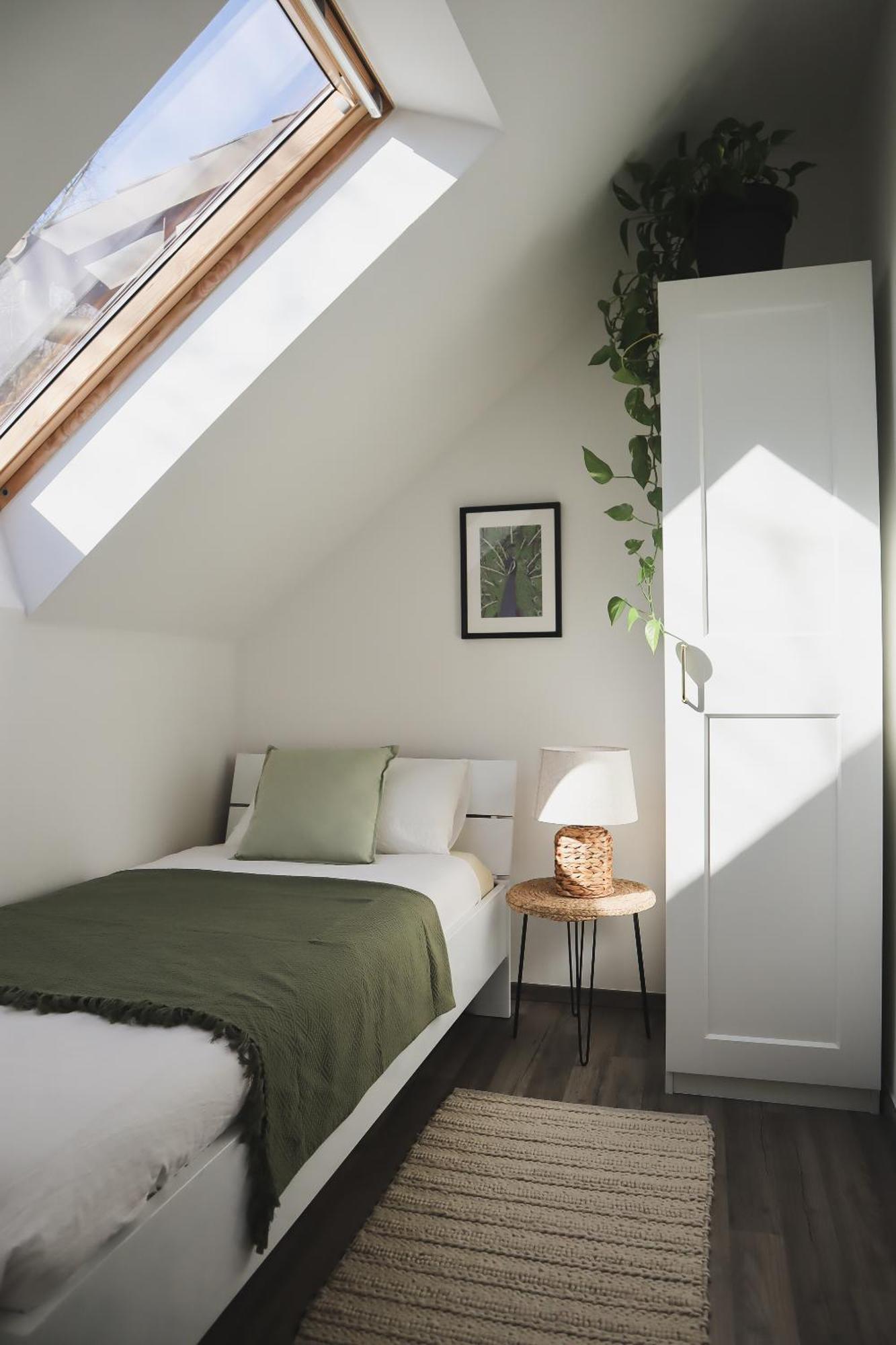 Urban Jungle Apartment - Free Parking リュブリャナ エクステリア 写真