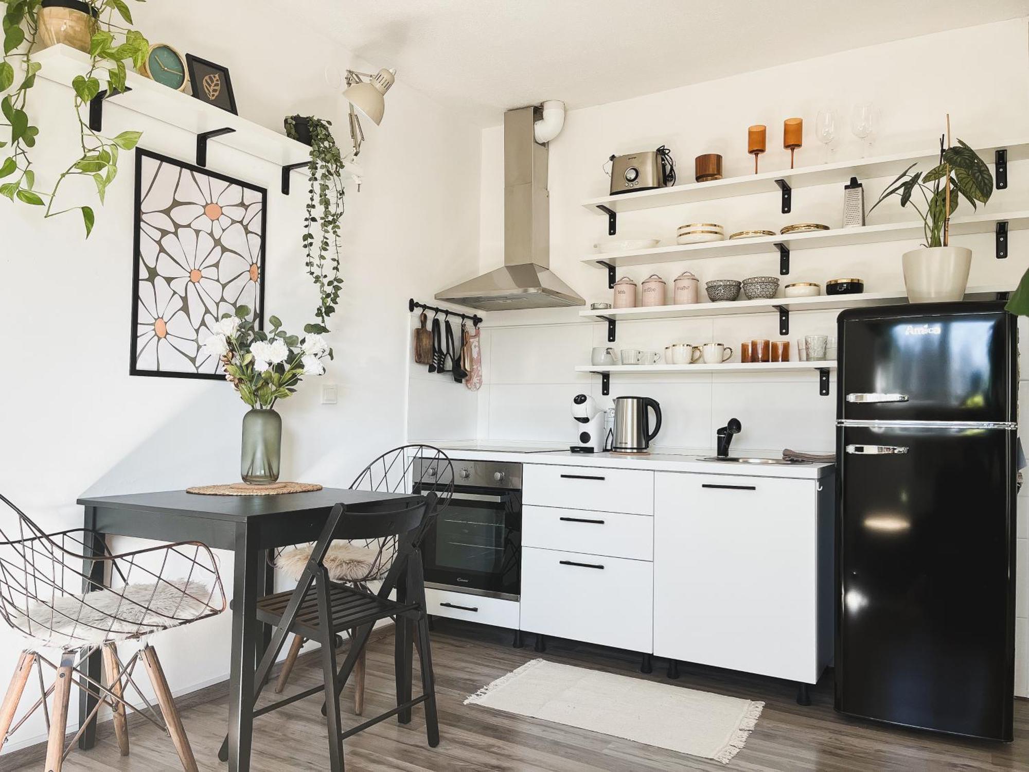 Urban Jungle Apartment - Free Parking リュブリャナ エクステリア 写真